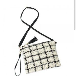 Crossbody and wristlet bundle Multiple Colors
